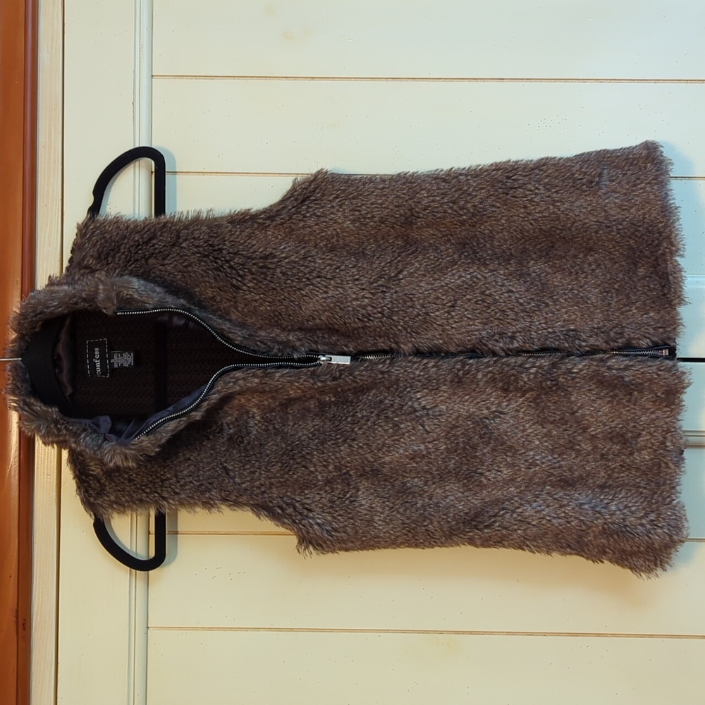 Confess Faux Fur Vest Size Small